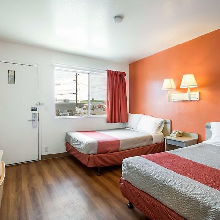 Motel 6 Wendover Zewnętrze zdjęcie